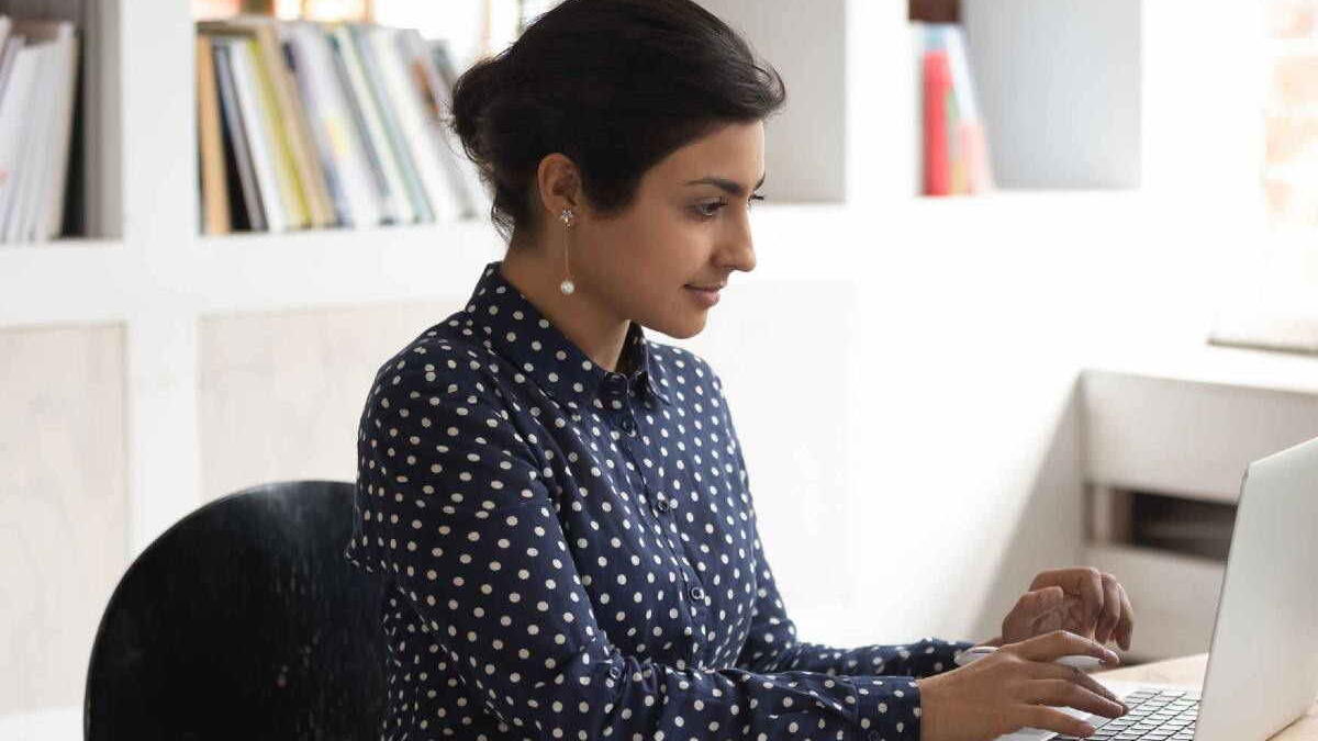 woman working on a computer